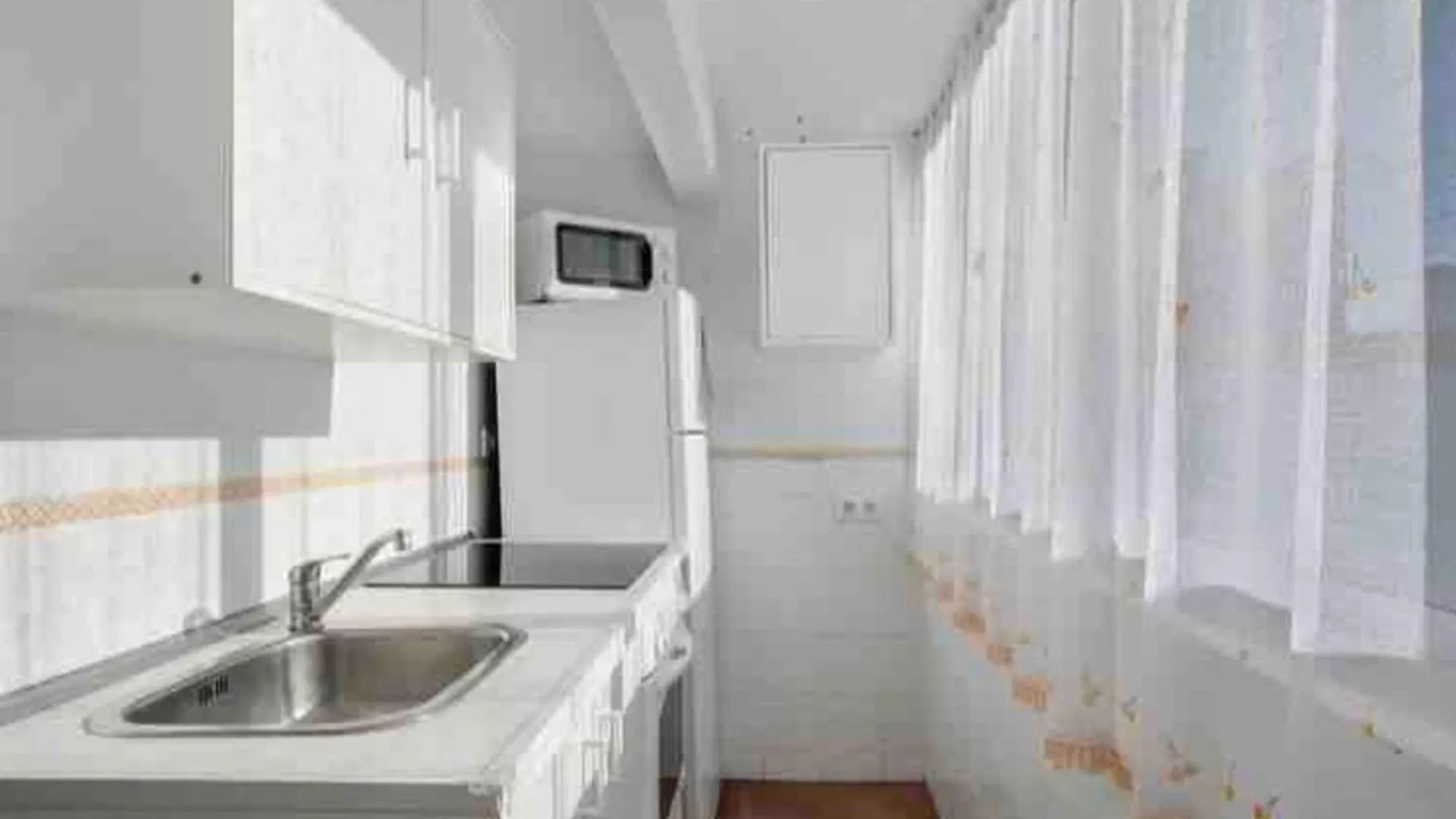 Cosy Apartment In El Puerto De Santa Maria 43 M² Parking