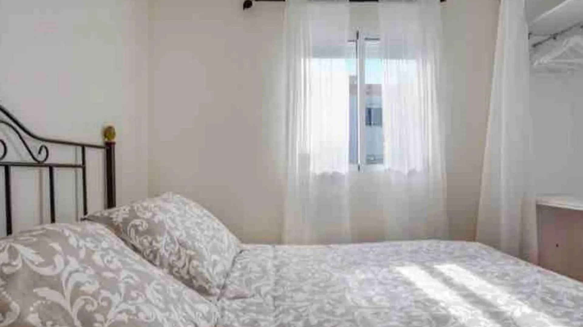 Cosy Apartment In El Puerto De Santa Maria 43 M² Parking